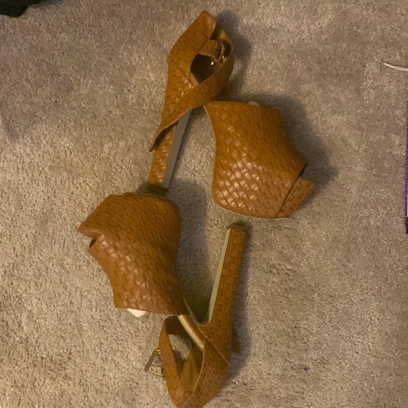 Meet Sexy Madison by ShoeDazzle!High Heel Platform Shoe ready to steal the show. - Picture 1 of 5